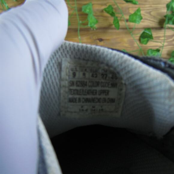 Skechers Men's Sneaker Gray Fabric Size‎ 9 Medium Gently Used 2025 - Picture 5 of 7